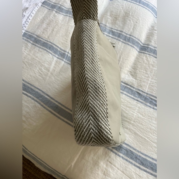 Lucky Brand Adyn Hobo - Soft sage green - Picture 10 of 10